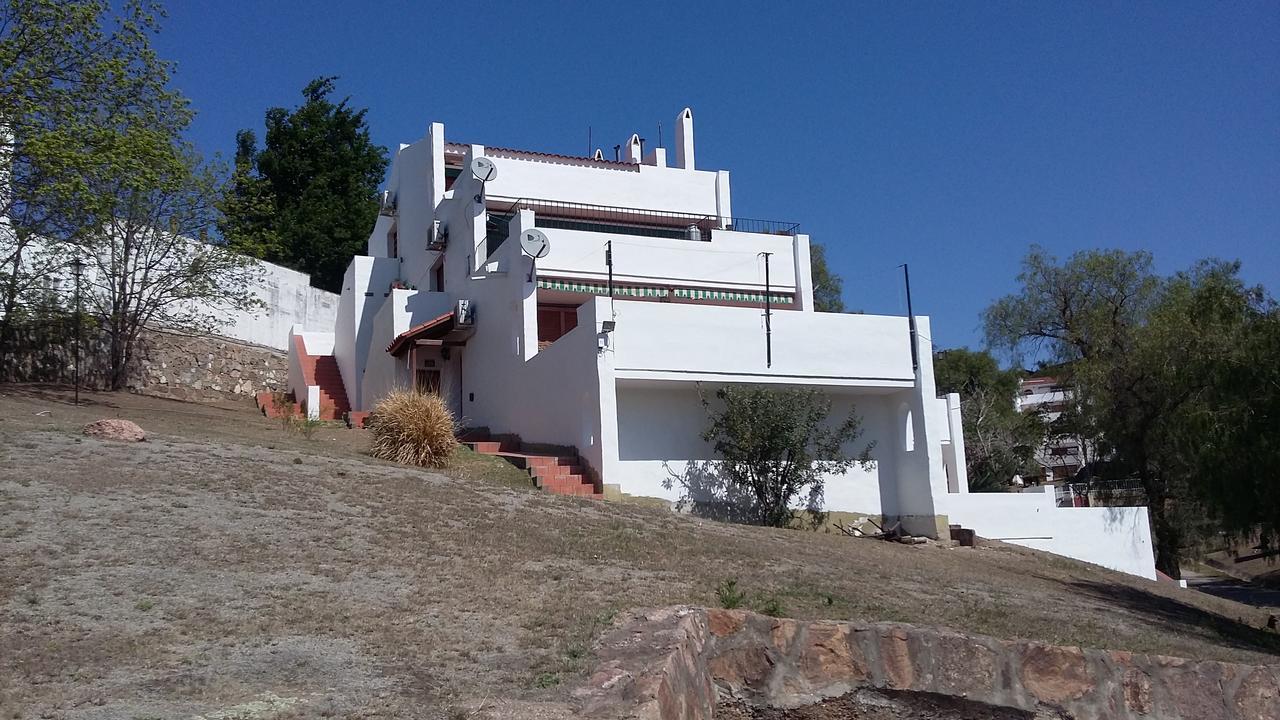Departamentos Carlos Paz Bajada Al Lago Villa Carlos Paz Buitenkant foto