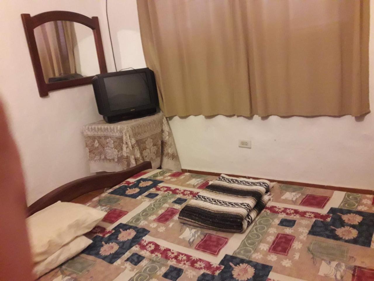 Departamentos Carlos Paz Bajada Al Lago Villa Carlos Paz Buitenkant foto