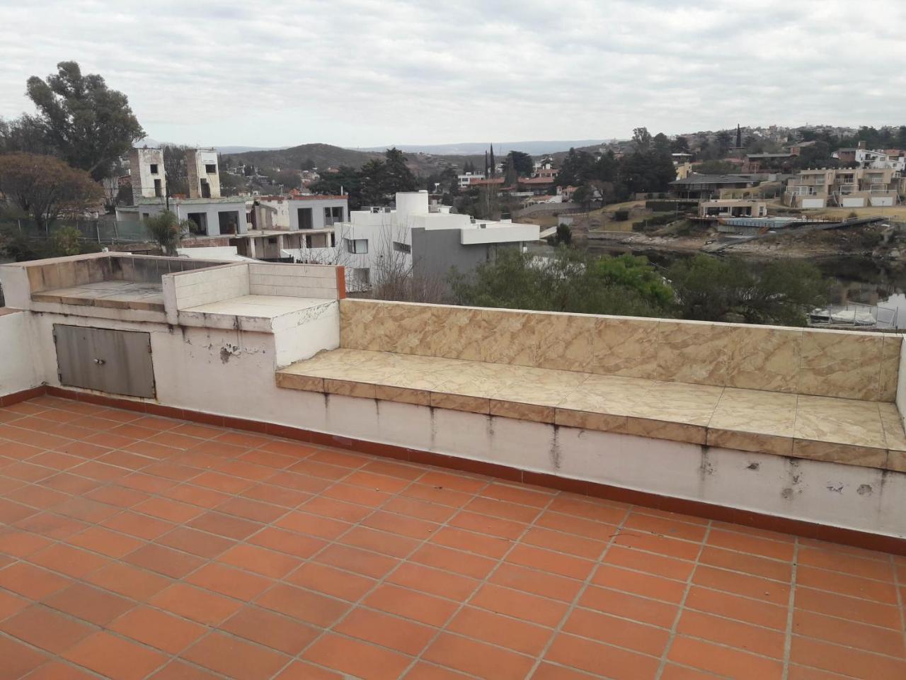 Departamentos Carlos Paz Bajada Al Lago Villa Carlos Paz Buitenkant foto