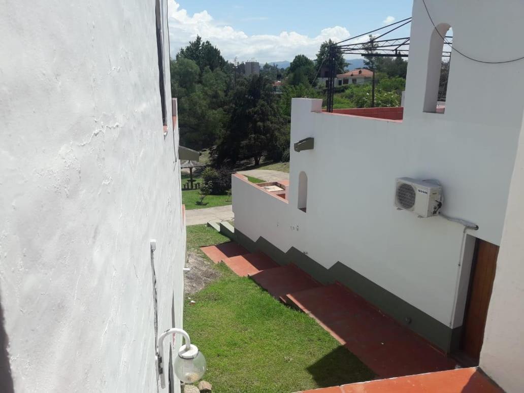 Departamentos Carlos Paz Bajada Al Lago Villa Carlos Paz Buitenkant foto