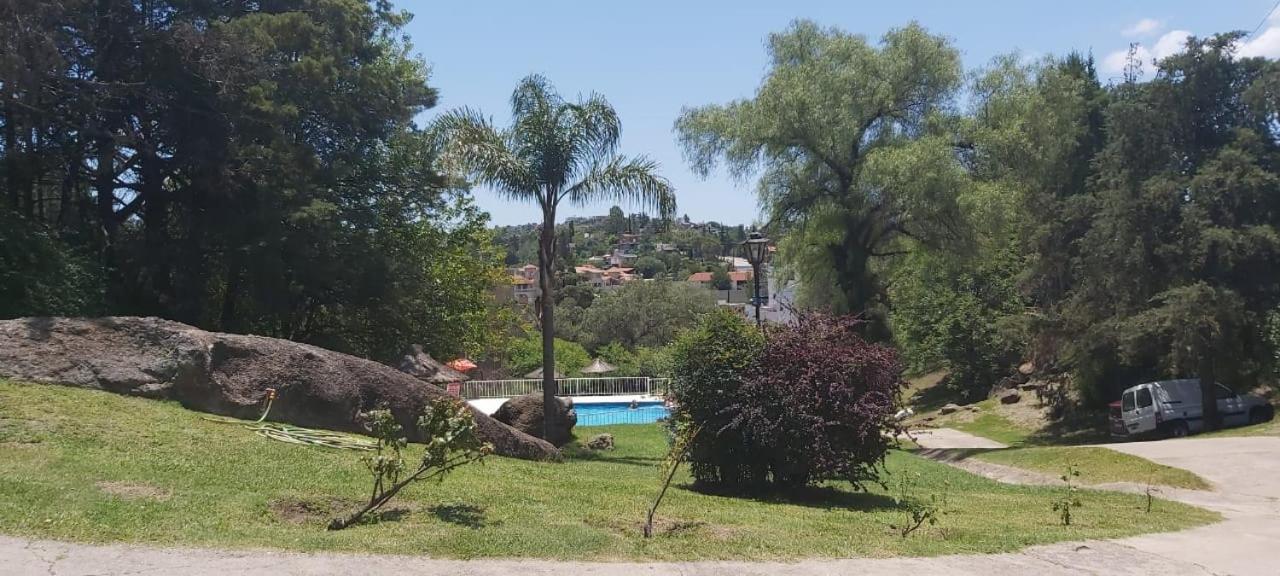 Departamentos Carlos Paz Bajada Al Lago Villa Carlos Paz Buitenkant foto